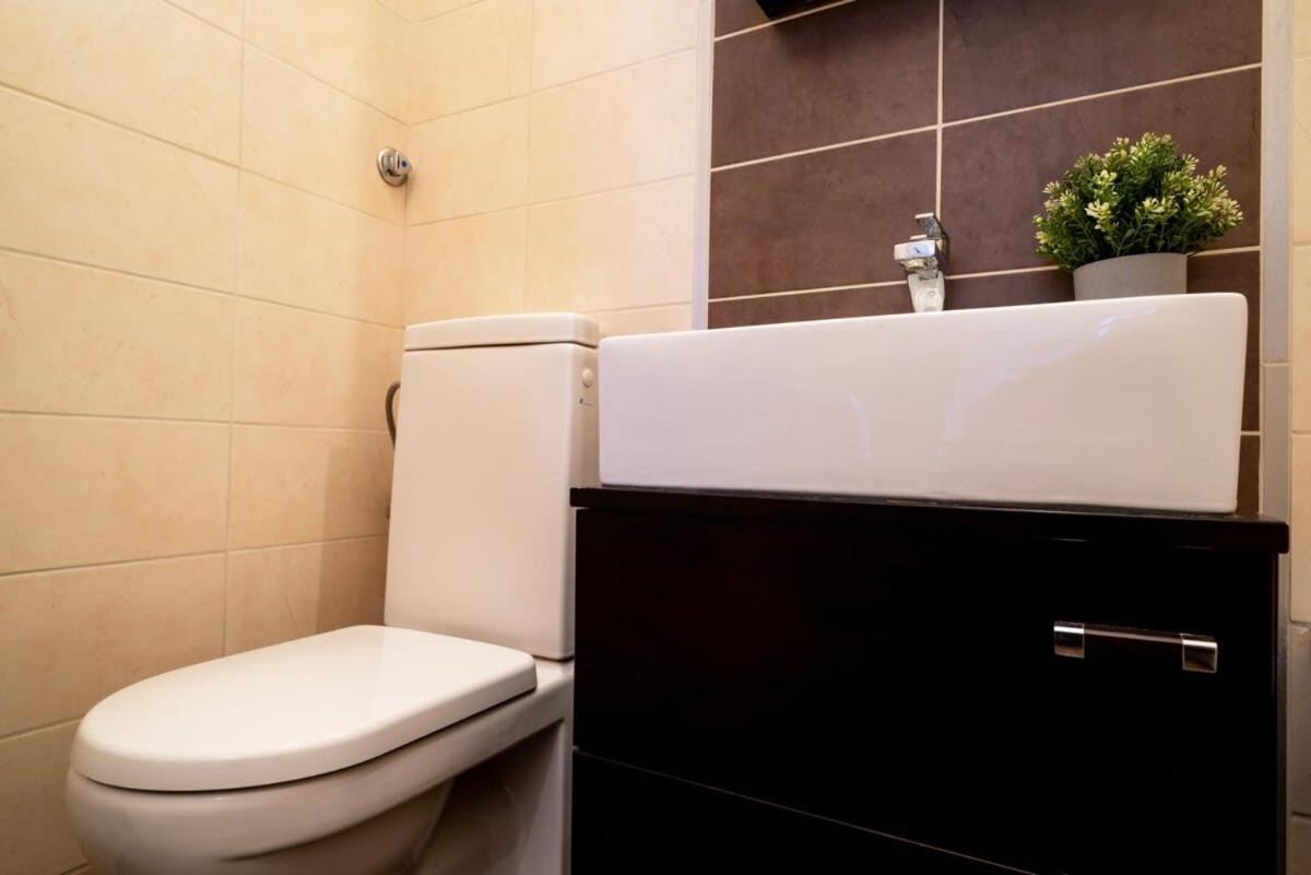 Lovely Downtown Apartment Close To The Basilica Budapest Exterior foto