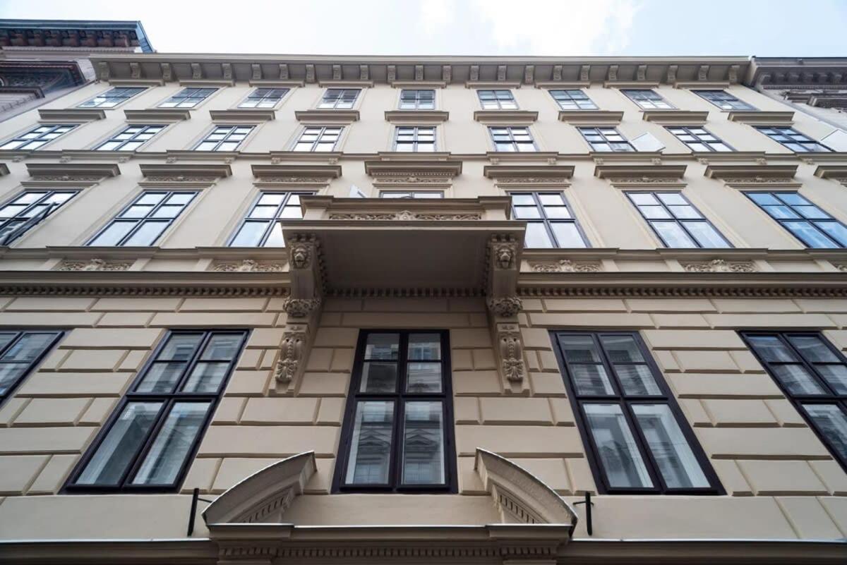 Lovely Downtown Apartment Close To The Basilica Budapest Exterior foto